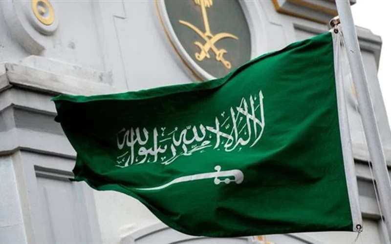 5500 ريال.. حد أدنى جديد للأجور يرفع التوطين في التسويق إلى 60%